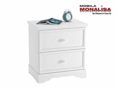Noptiera alba pt camera fete